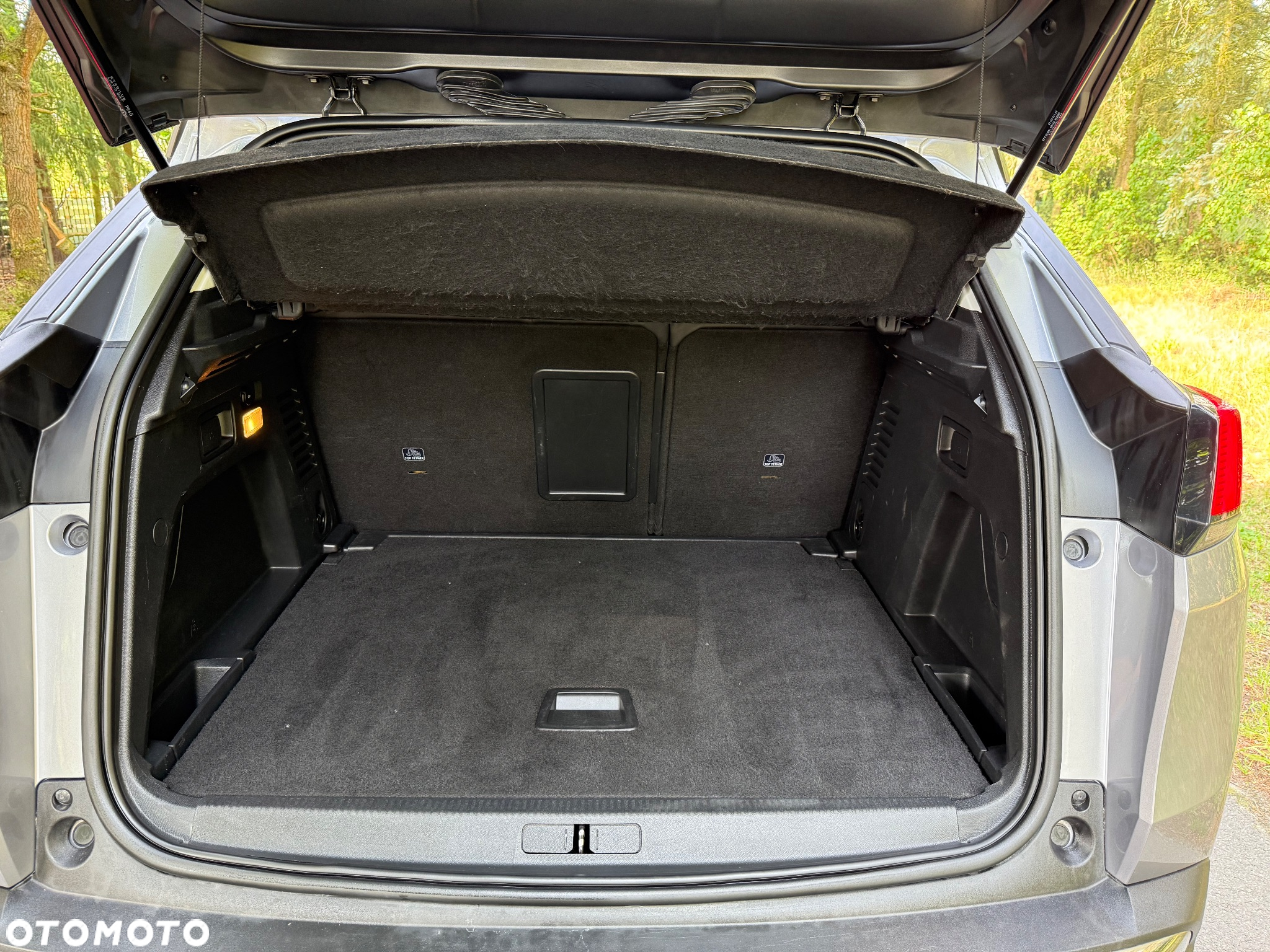 Peugeot 3008 1.5 BlueHDi Allure S&S - 20