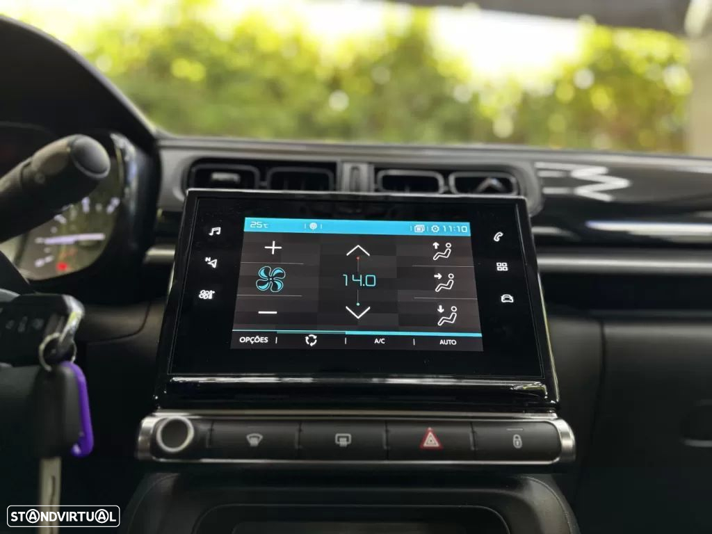 Citroën C3 1.2 PureTech Feel - 23