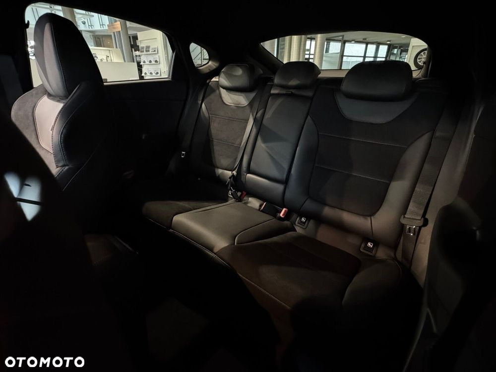 Hyundai i30 - 12