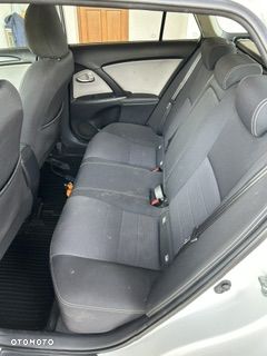 Toyota Avensis 1.8 Premium MS - 4