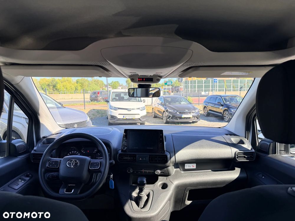 Toyota Proace City - 23