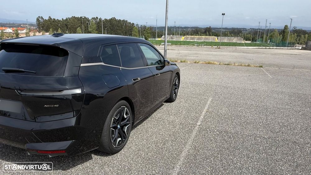 BMW iX xDrive 40 Pack Desportivo - 5