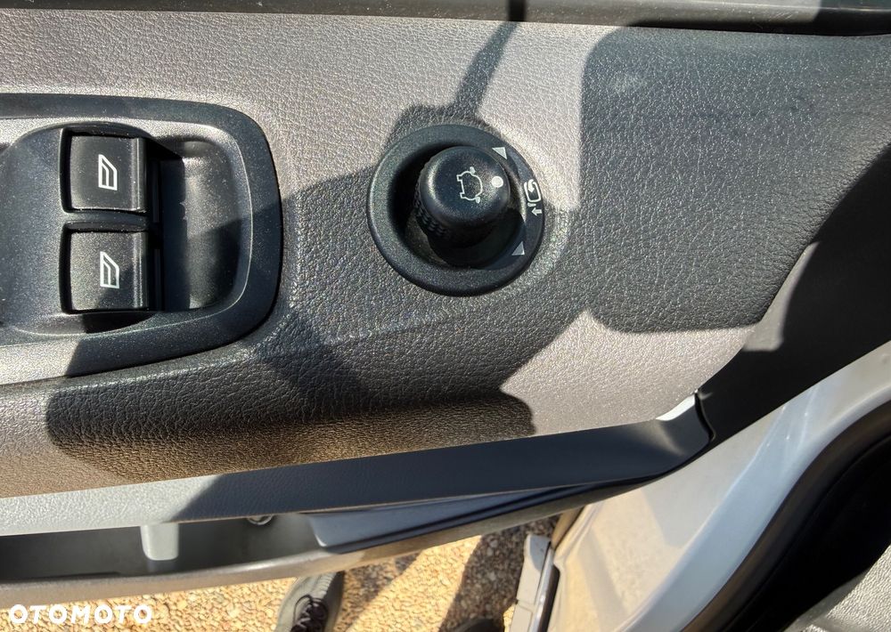 Ford Transit Custom - 26