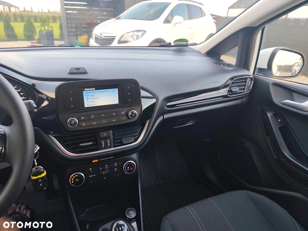 Ford Fiesta 1.1 COOL&CONNECT - 14