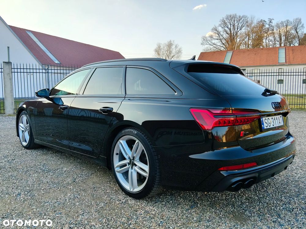Audi S6 Avant - 8