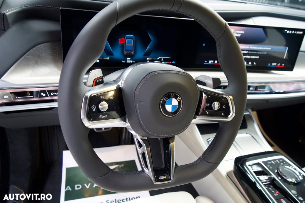 BMW Seria 7 740d xDrive MHEV - 19