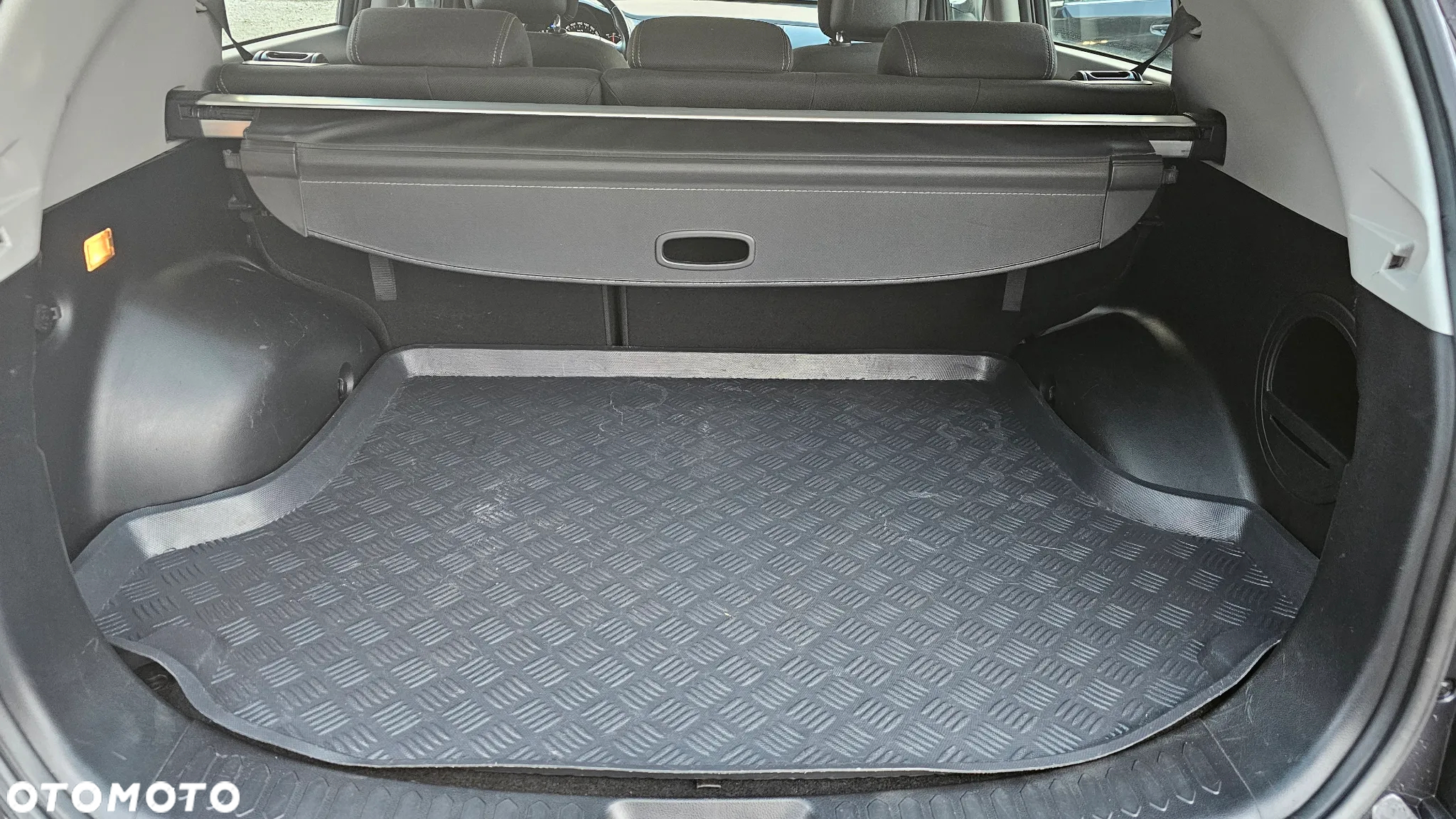 Kia Sportage 2.0 L 2WD - 37