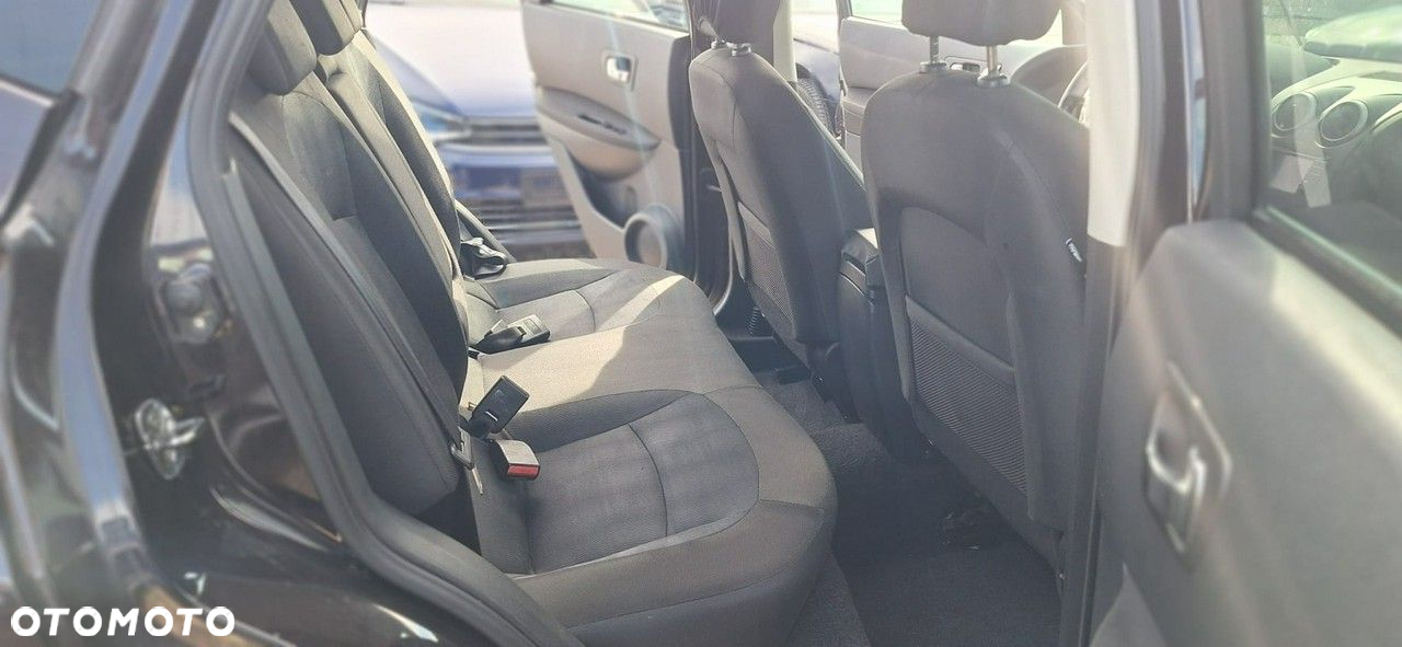 Nissan Qashqai - 18