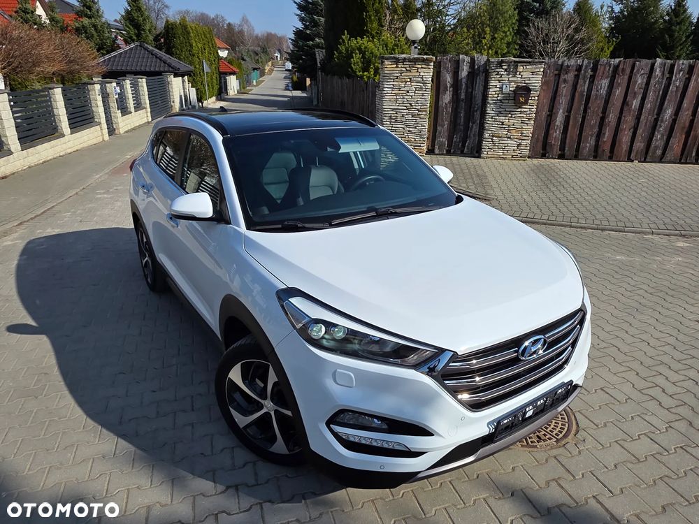 Hyundai Tucson 2.0 CRDI 4WD Automatik Premium - 17