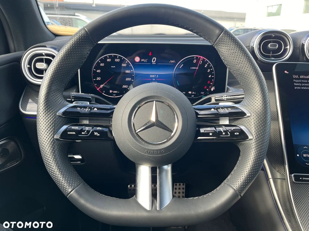 Mercedes-Benz GLC 300 de 4Matic 9G-TRONIC AMG Line - 16