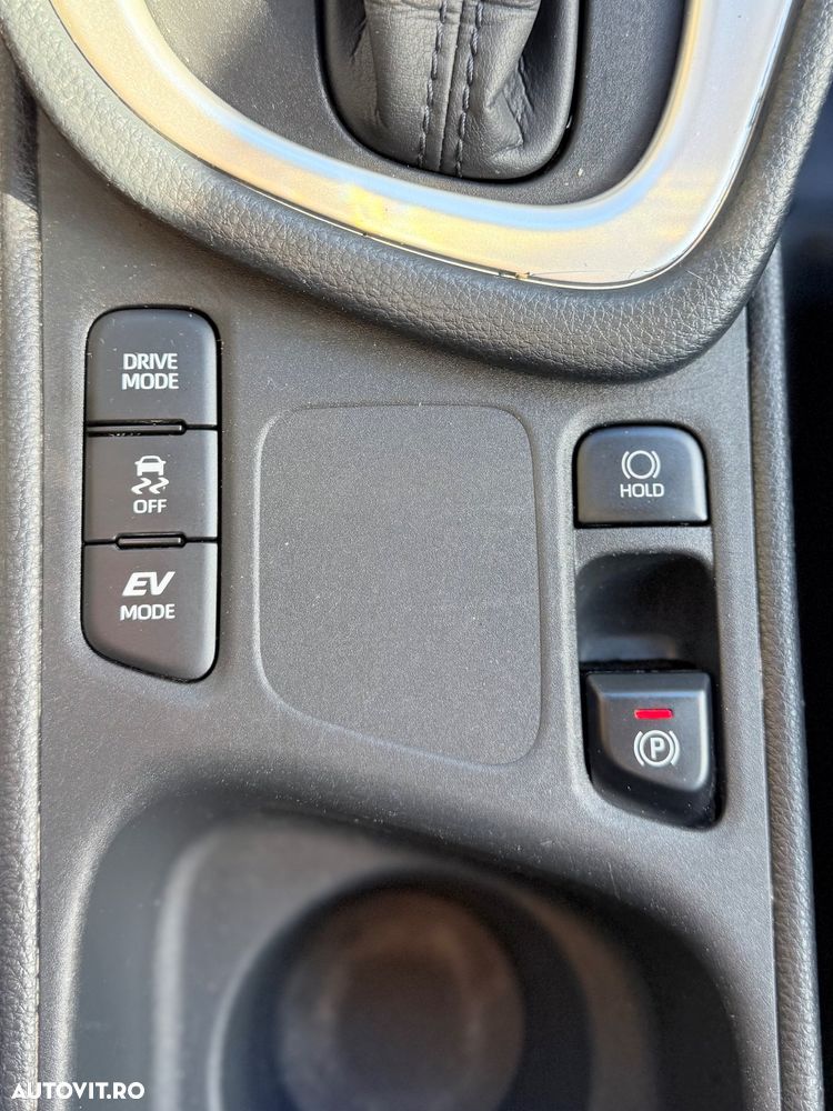 Toyota Yaris 1.5 VVT-i HSD Exclusive Style - 22