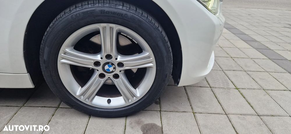 BMW Seria 3 320d DPF Aut. Edition Exclusive - 21