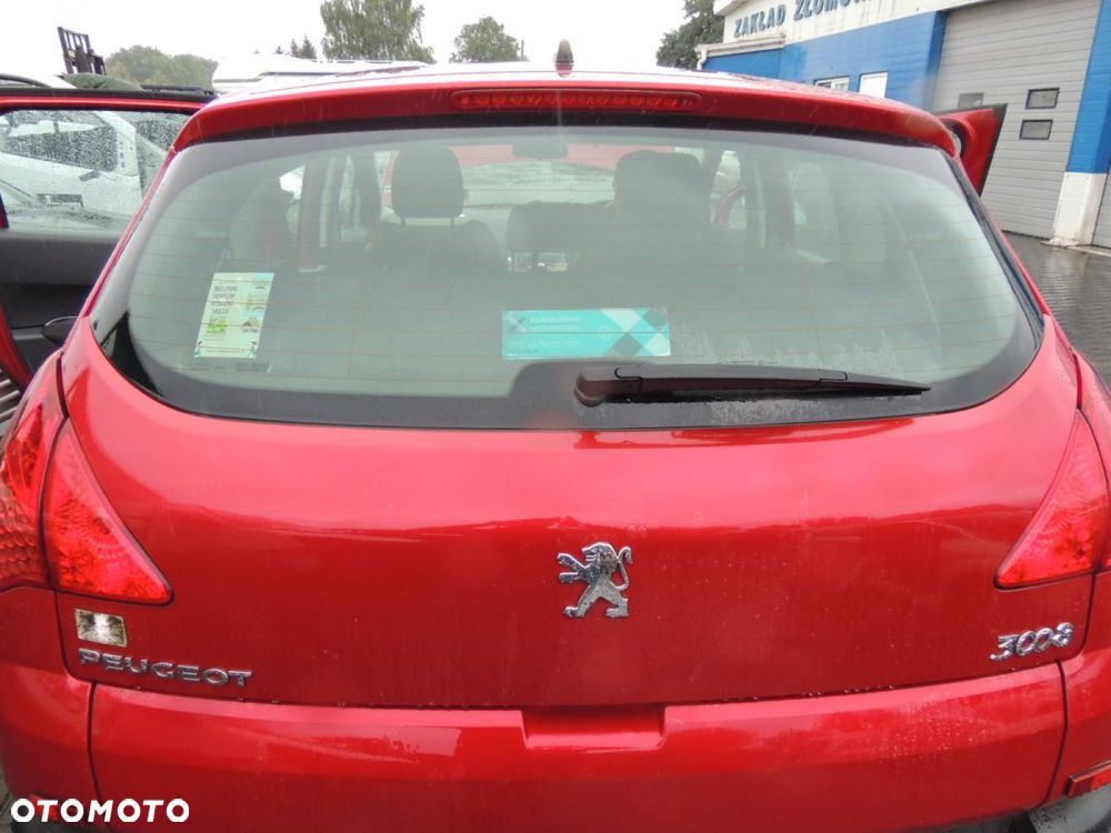 Klapa bagażnika Peugeot 3008 '11 - 1