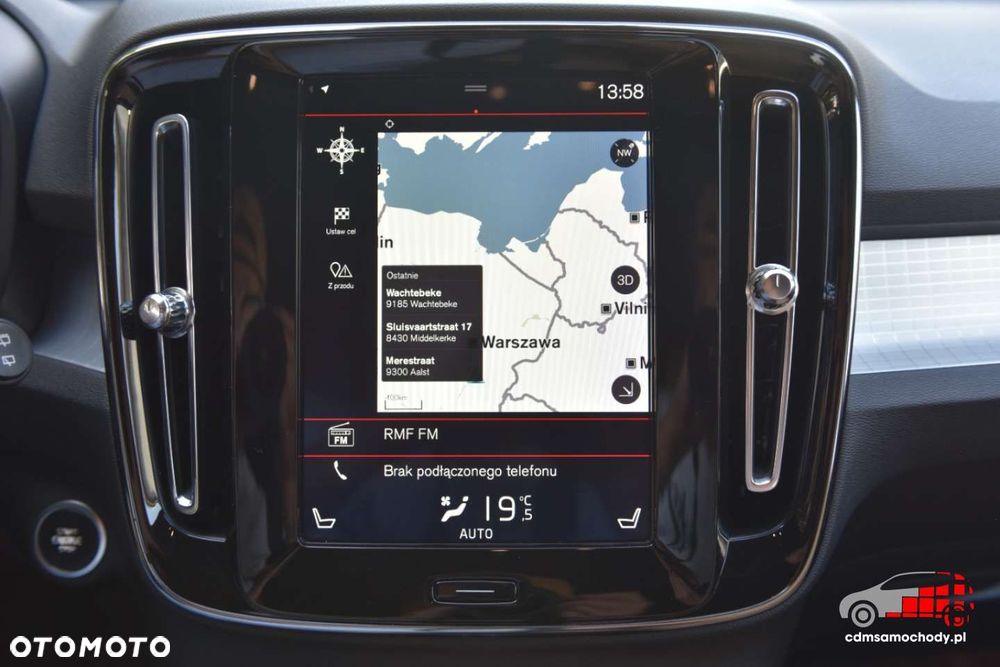 Volvo XC 40 - 28