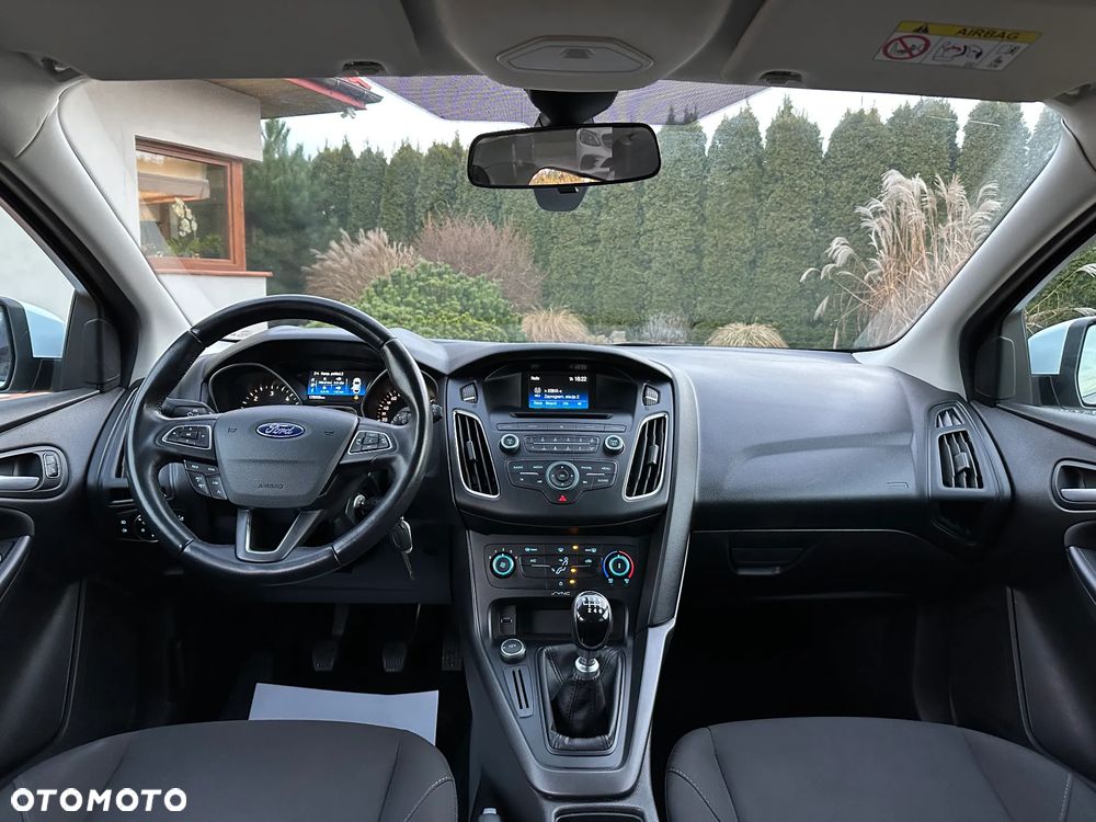 Ford Focus 1.5 EcoBlue STart-Stopp-System TITANIUM - 19