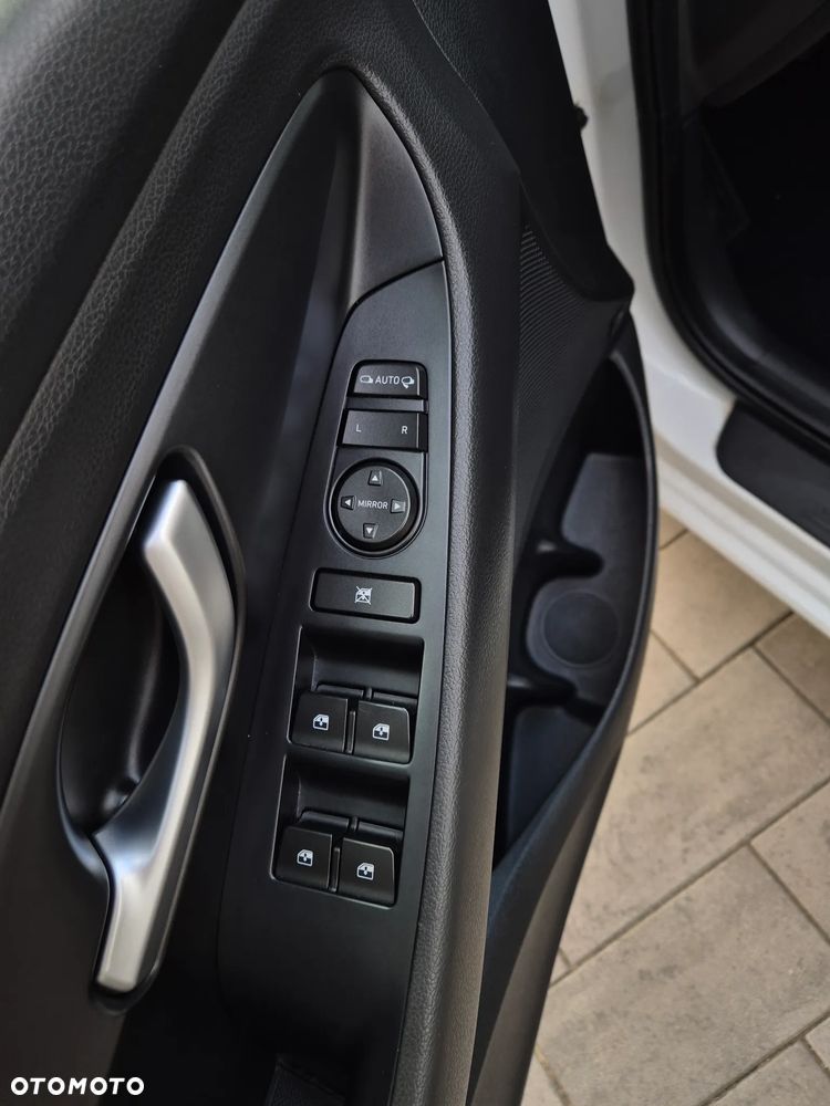 Hyundai i30 1.4 T-GDI Intro Edition - 13