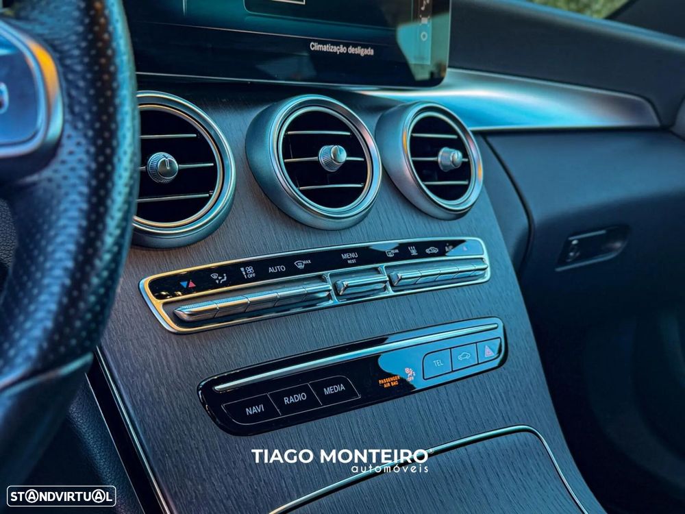 Mercedes-Benz C 300 - 51