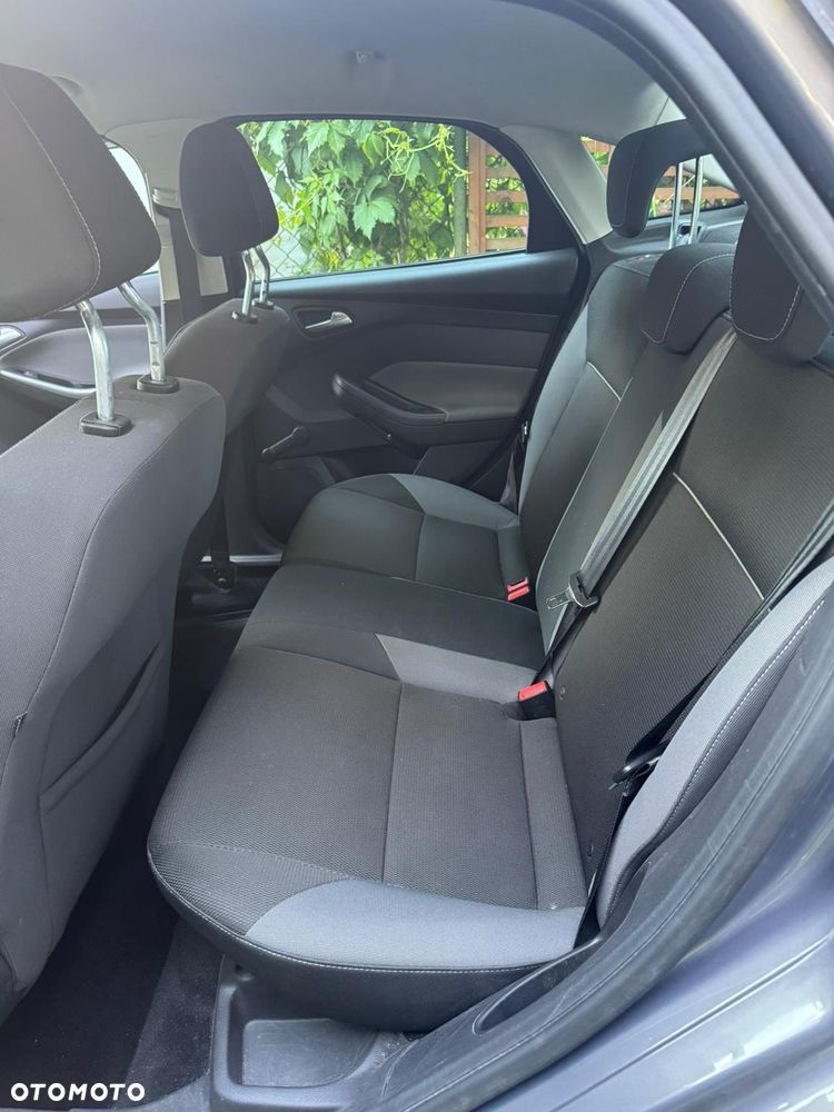 Ford Focus 1.6 Trend - 6