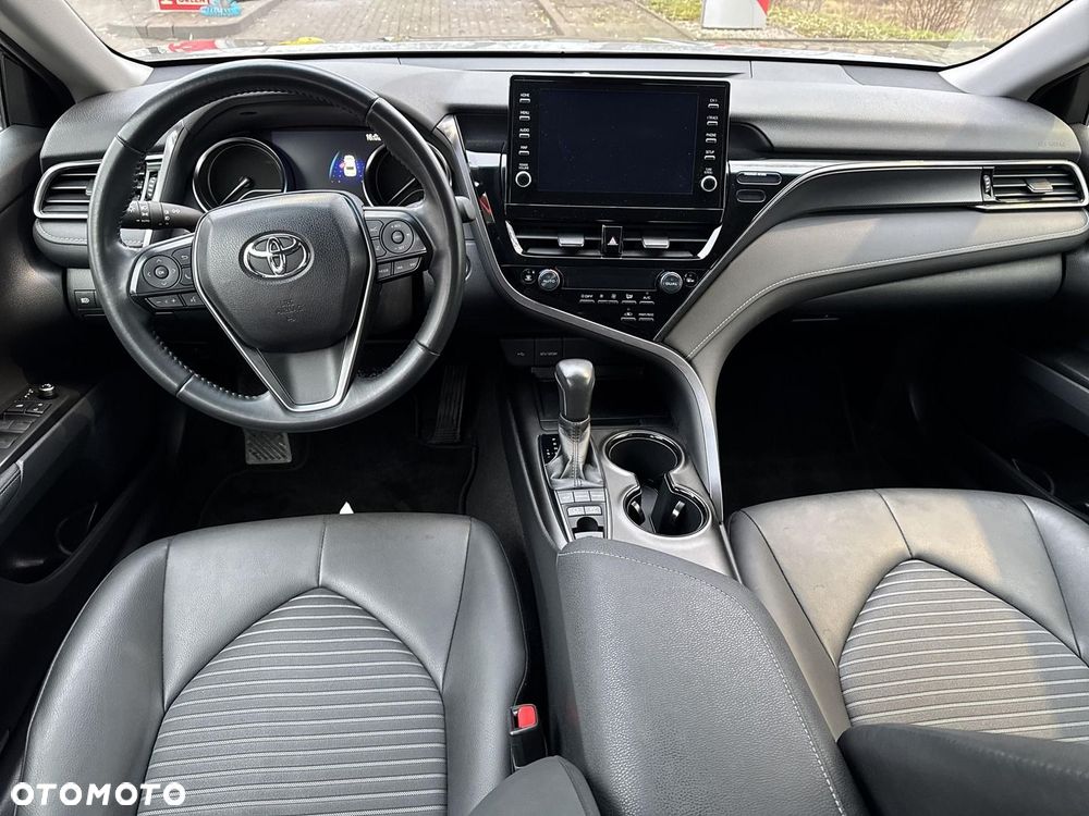 Toyota Camry 2.5 Hybrid Prestige CVT - 13