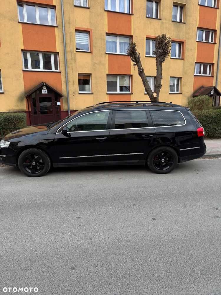 Volkswagen Passat 2.0 TDI DPF DSG Trendline - 34
