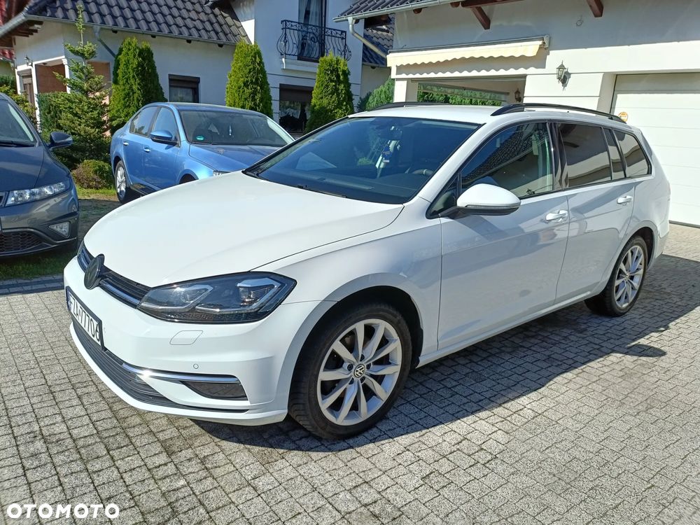 Volkswagen Golf 2.0 TDI SCR Highline - 12