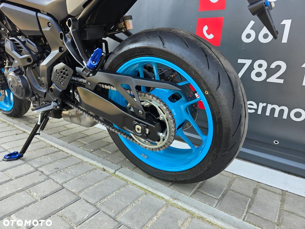 Yamaha MT - 7