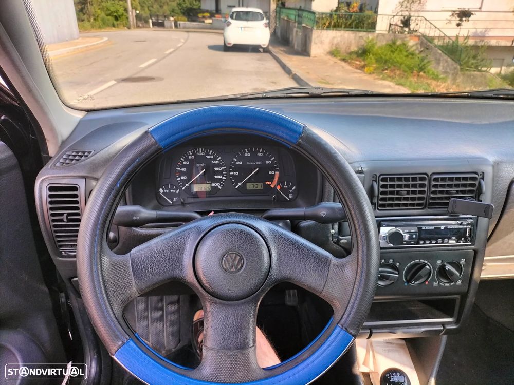 VW Polo 1.05 GL DA - 1