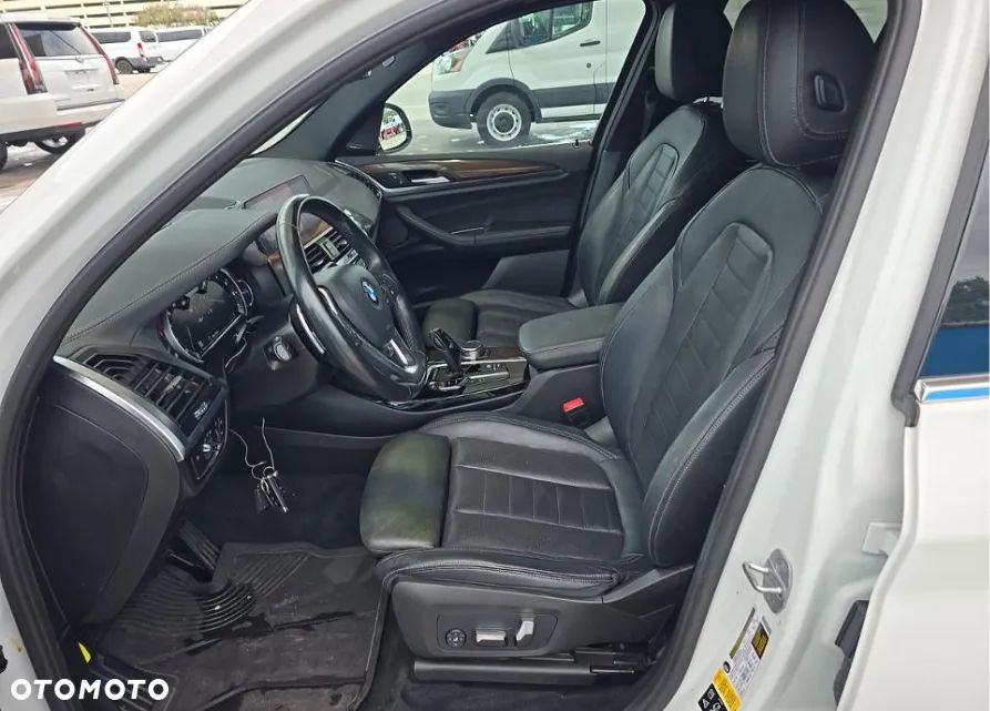 BMW X3 xDrive30i GPF Luxury Line - 7