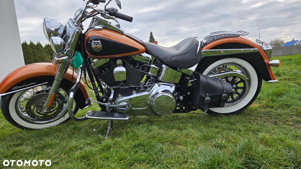Harley-Davidson Softail Deluxe - 10