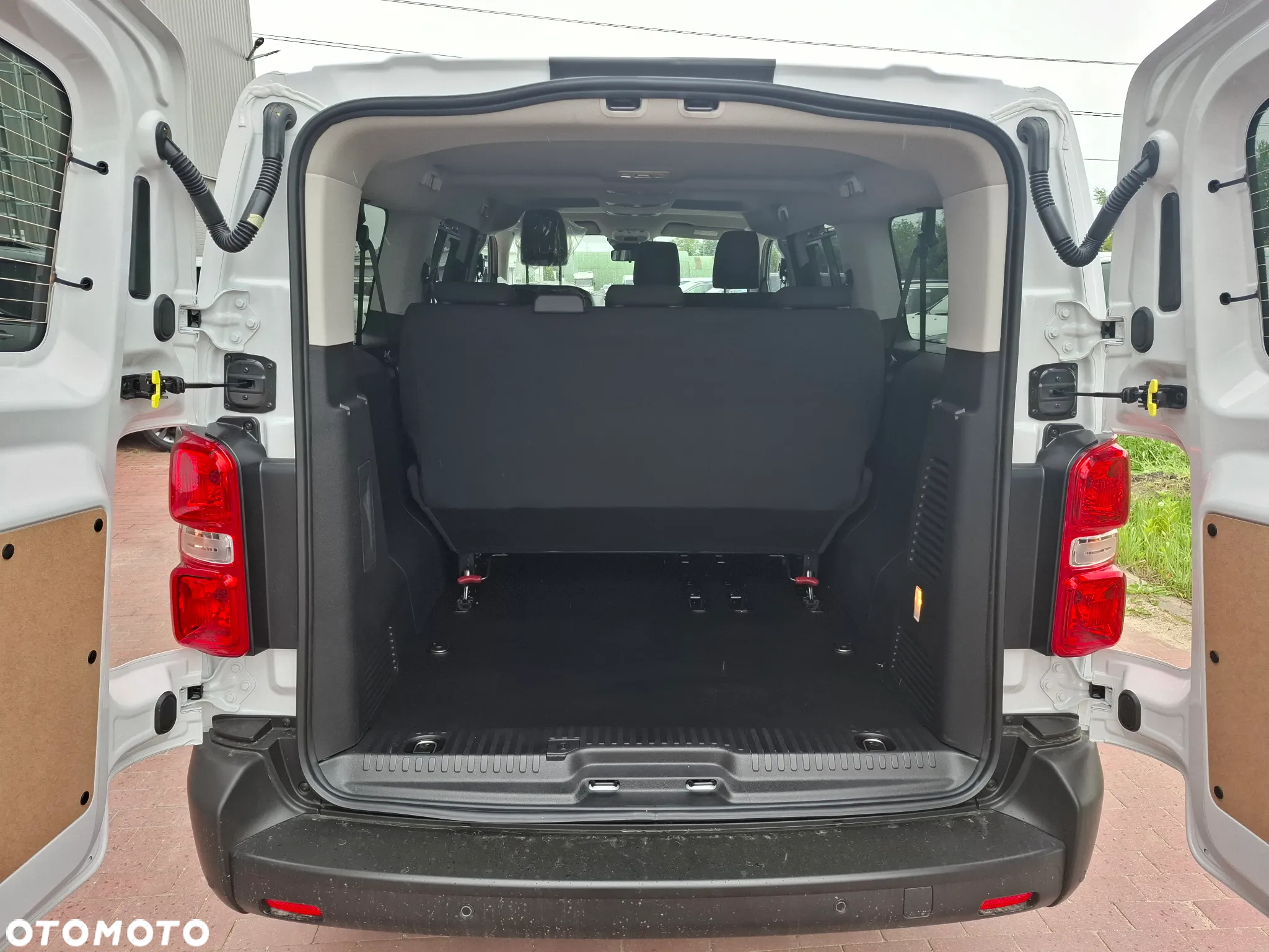 Toyota Proace Verso 2.0 D4-D Long Combi - 8