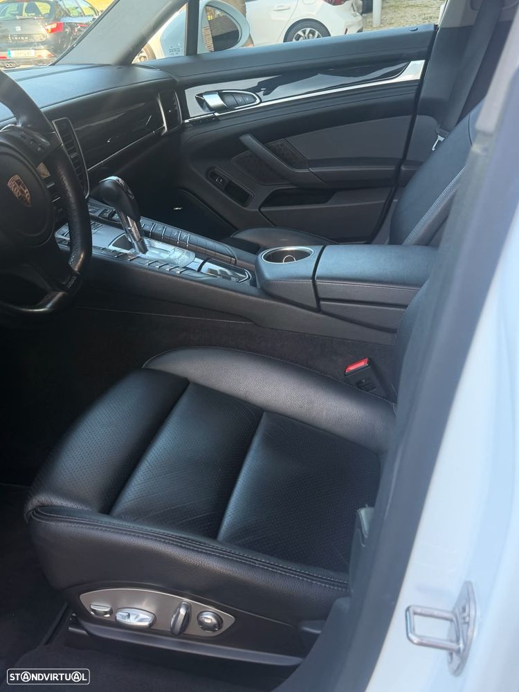 Porsche Panamera - 8