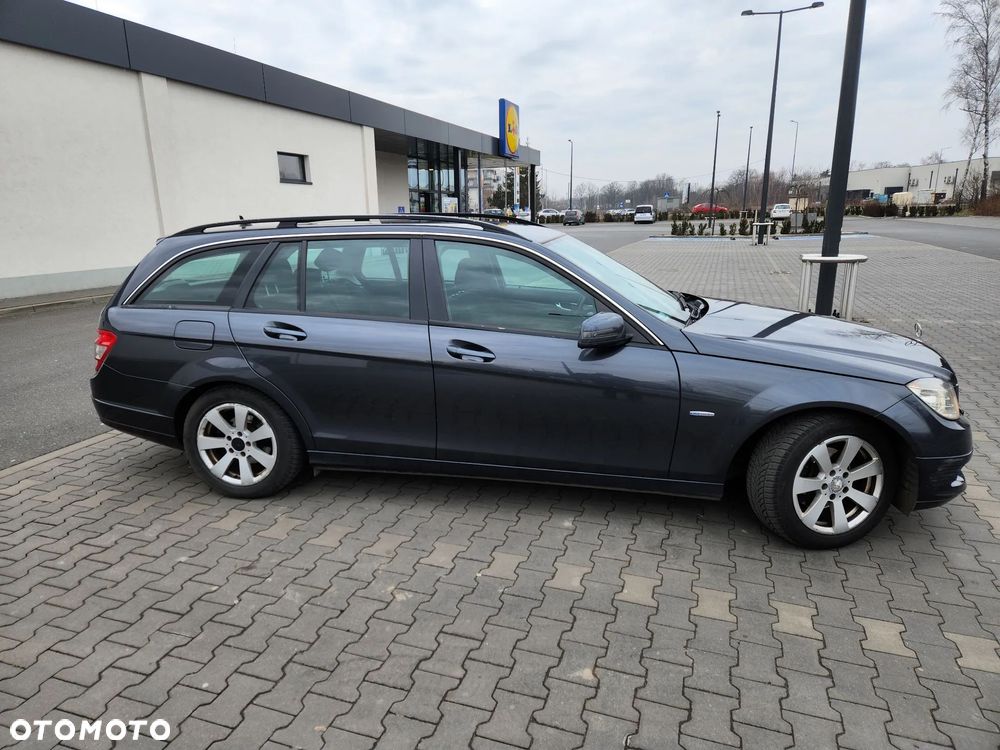 Mercedes-Benz Klasa C 200 CDI BlueEff Elegance - 5