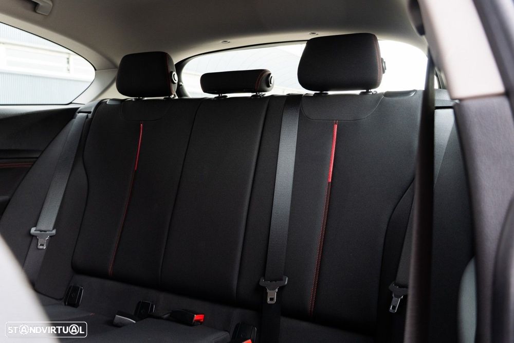 BMW 116 d EDynamics Line Sport - 9