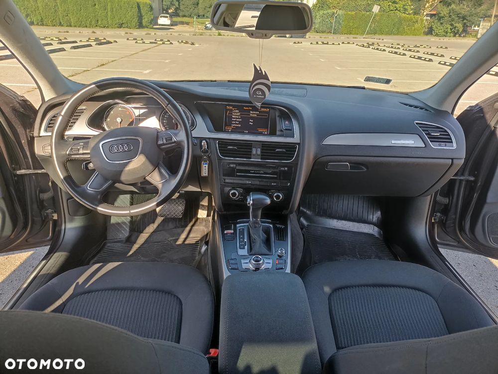 Audi A4 Limousine 2.0 TDI Quattro S tronic - 13