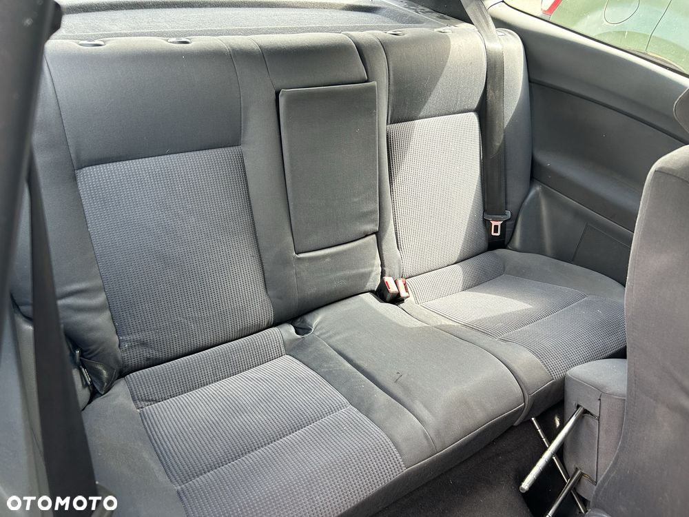 Volkswagen Polo - 8