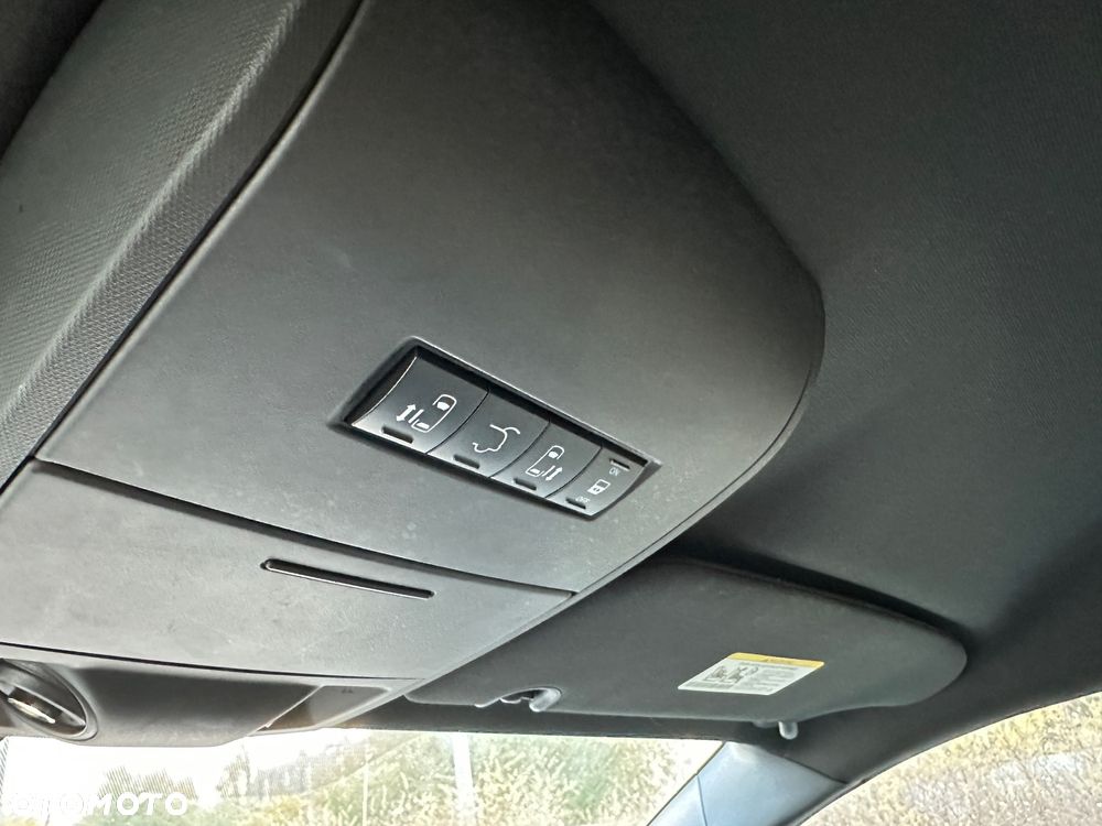 Dodge Grand Caravan 3.6 R/T - 30