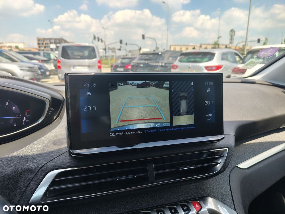Peugeot 5008 1.2 PureTech Allure S&S EAT8 - 17