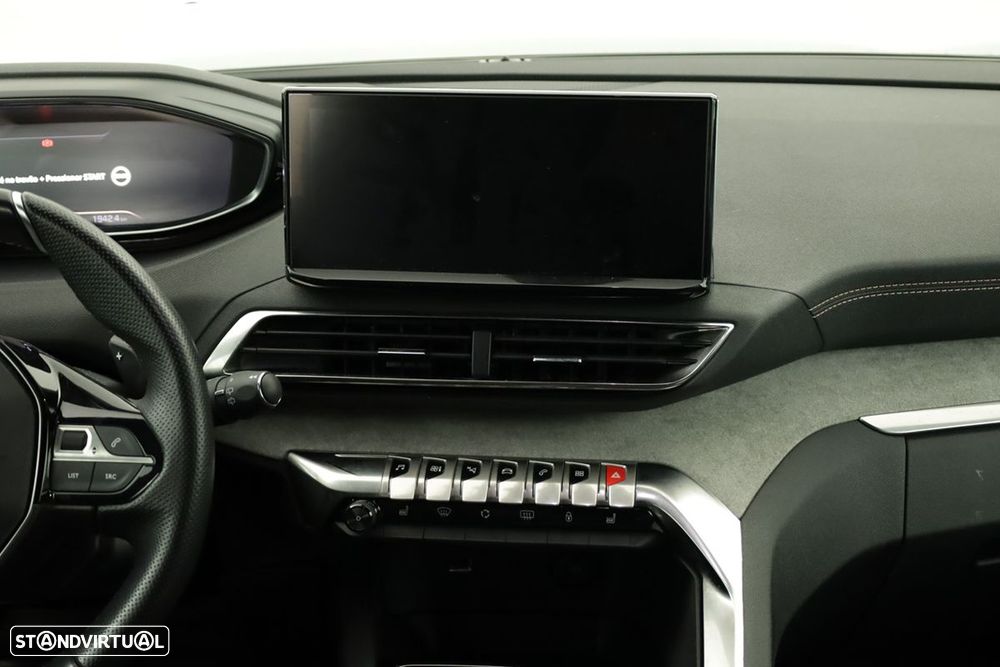 Peugeot 3008 1.2 PureTech GT EAT8 - 8