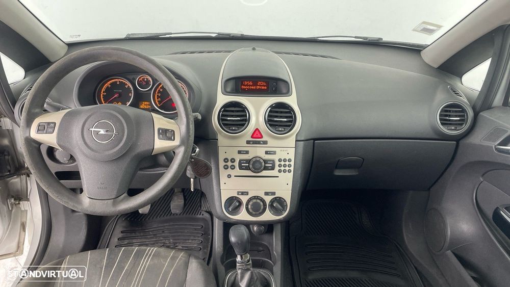 Opel Corsa 1.3 CDTi Enjoy EcoFLEX - 4