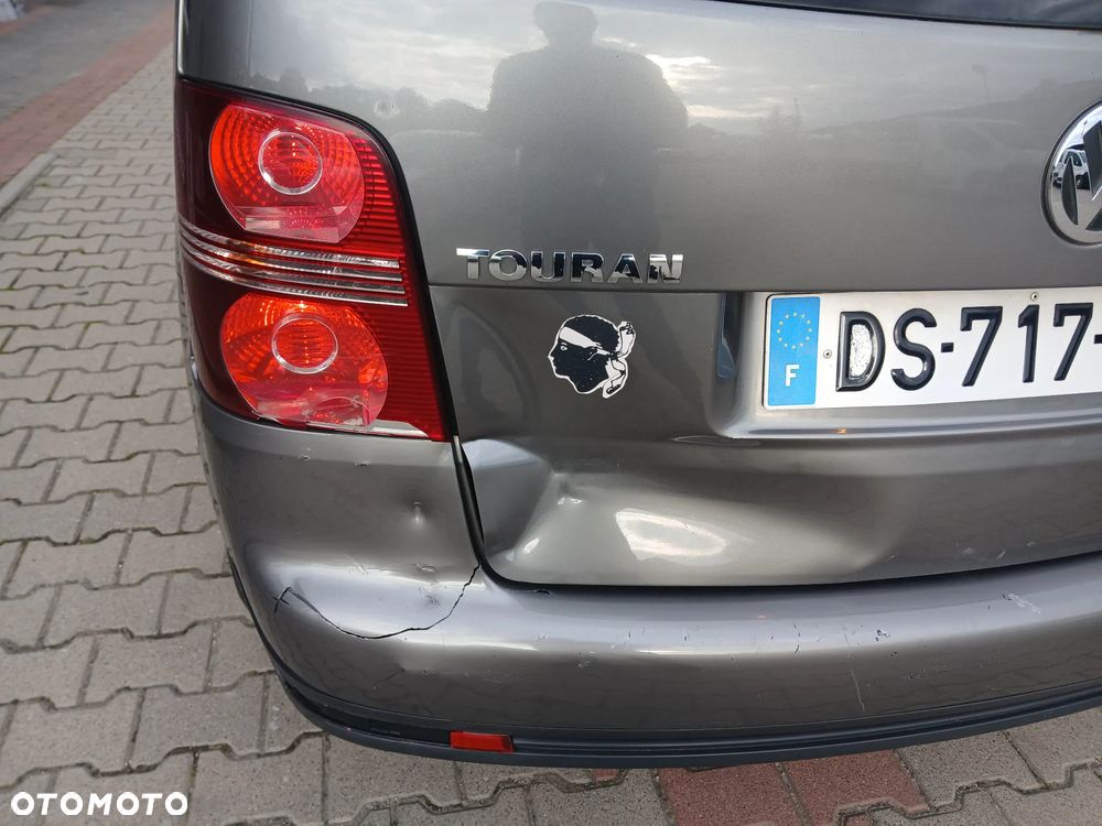 Volkswagen Touran 1.9 TDI Highline - 11