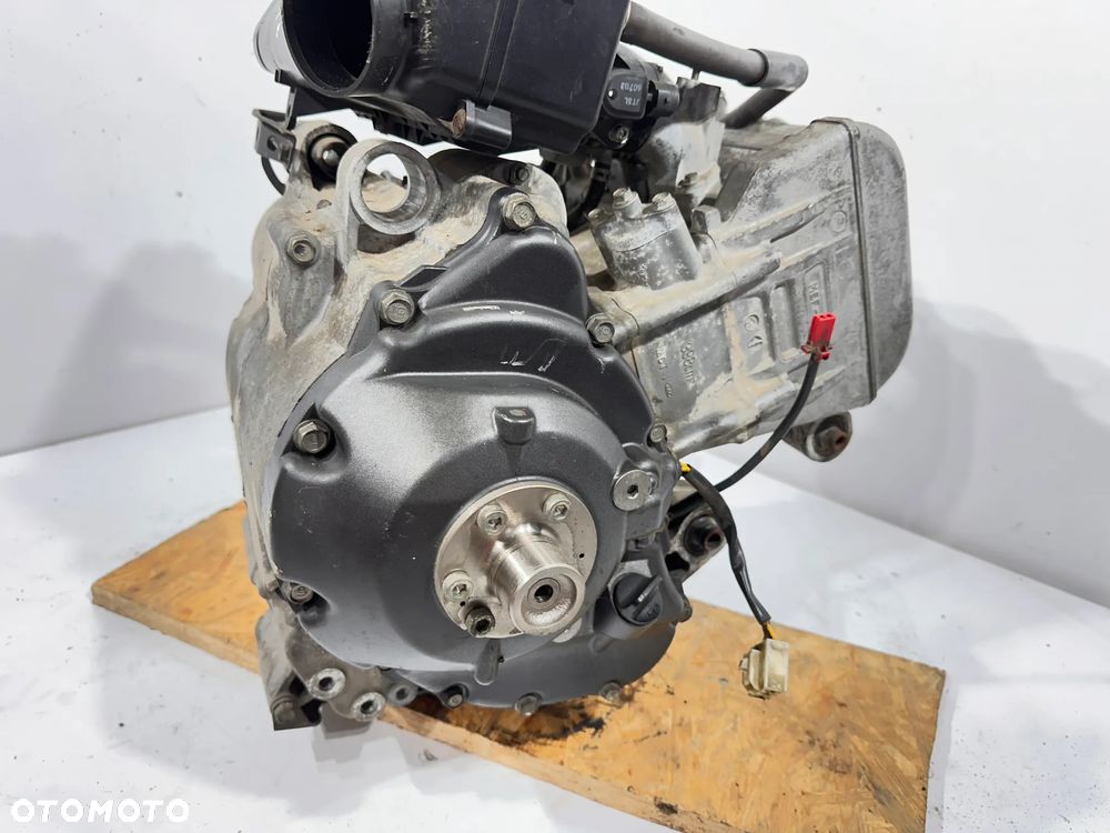 Silnik kpl. Honda Silver Wing 400 - 2