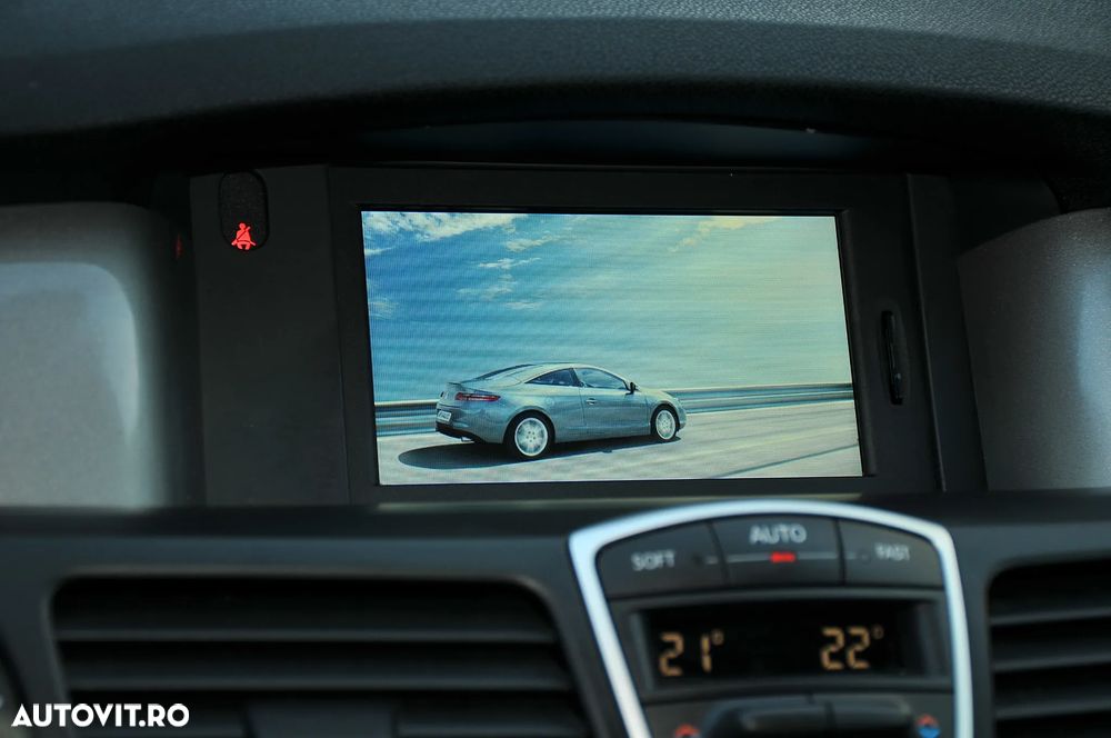 Renault Laguna ENERGY dCi 130 FAP Start & Stop Bose Edition - 13