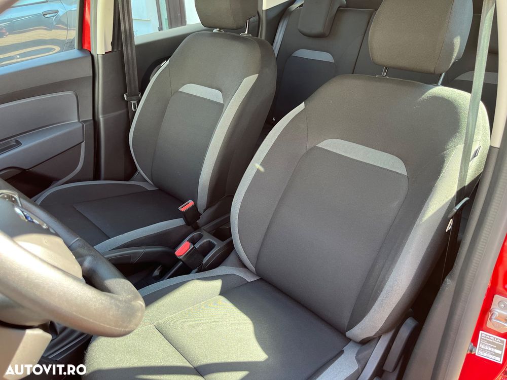 Dacia Duster TCe 100 Comfort - 13