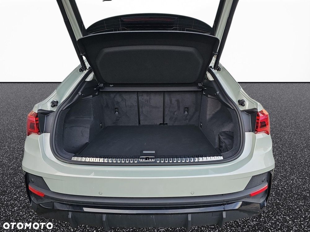 Audi Q3 Sportback - 31