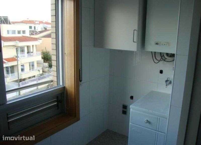 apartamento na cidade da maia t 2 com garagem - Grande imagem: 3/12