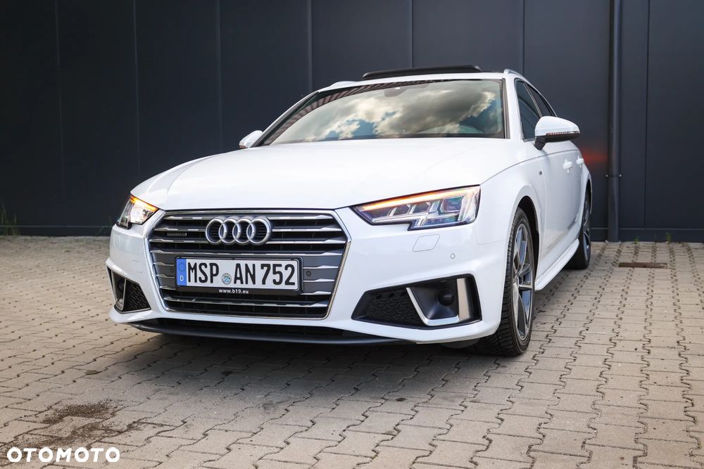 Audi A4 Avant 40 TDI quattro S tronic S line - 10