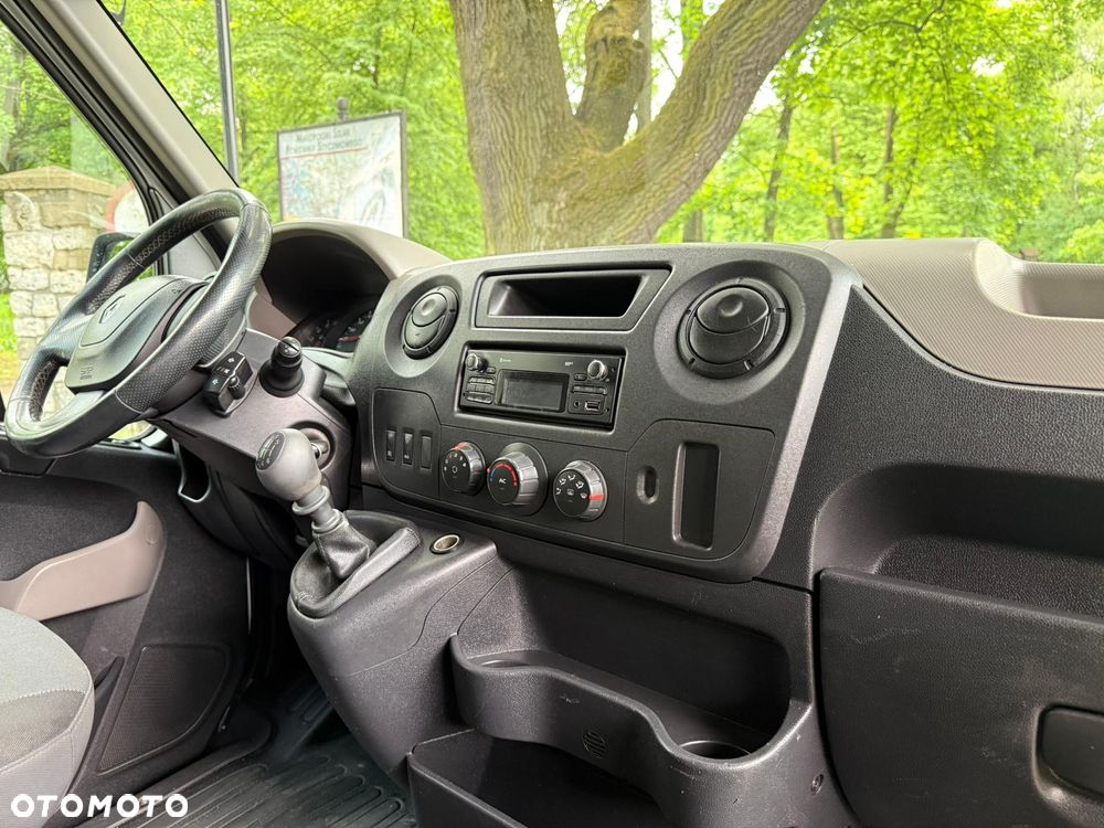Renault Master - 13