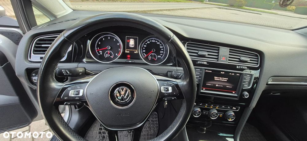 Volkswagen Golf VII 1.4 TSI BMT Highline - 26