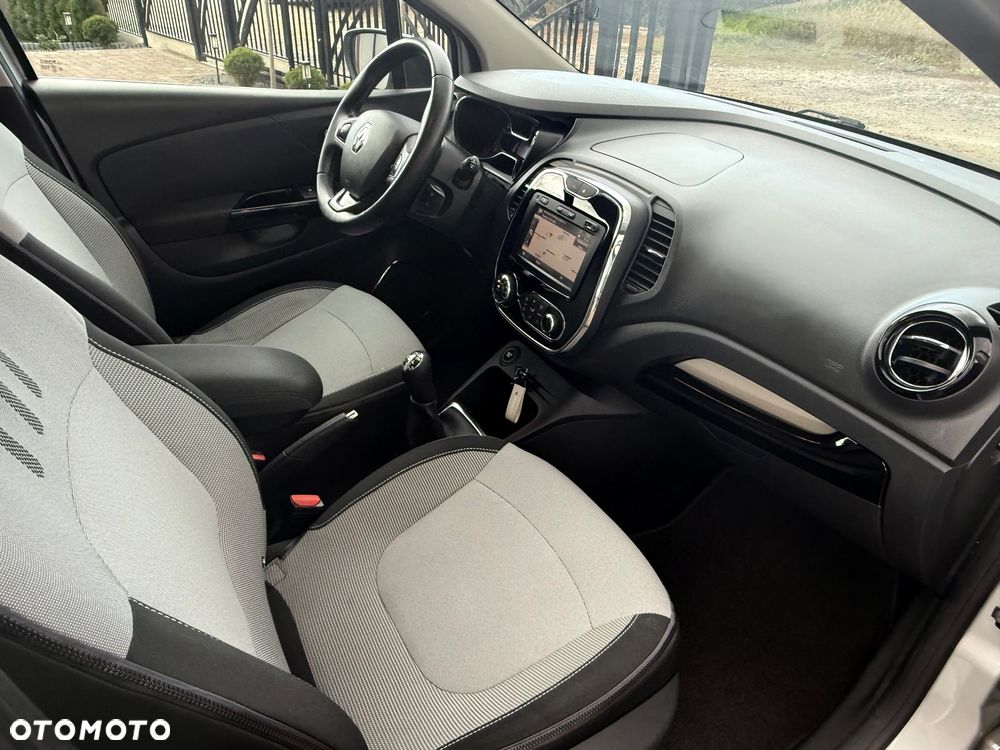 Renault Captur 0.9 Energy TCe Life EU6 - 25