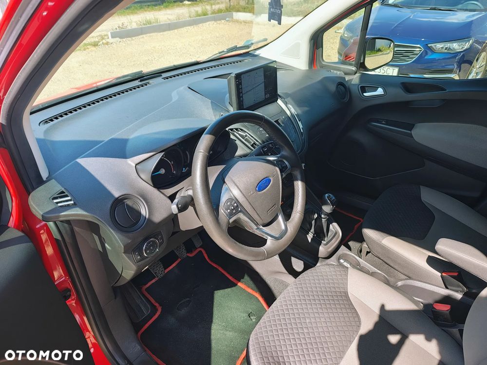 Ford Tourneo Courier 1.5 TDCi Trend - 12